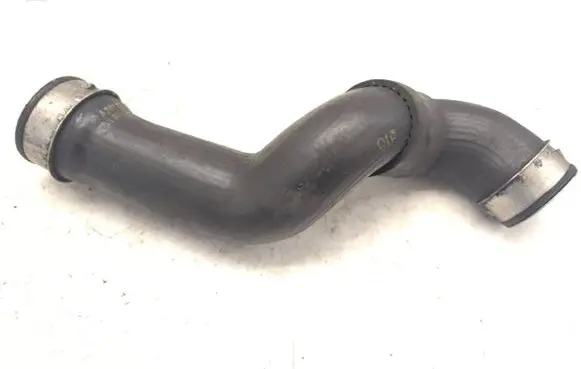 Mercedes-Benz C W203 Intercooler hose/pipe A2035281782