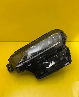 Skoda Karoq Headlight/headlamp 57B941009