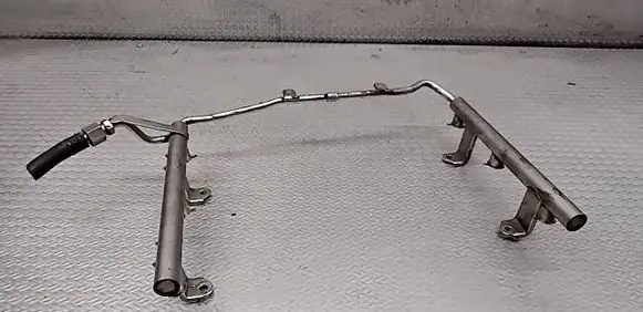 Audi A6 S6 C6 4F Fuel main line pipe 06E133681F