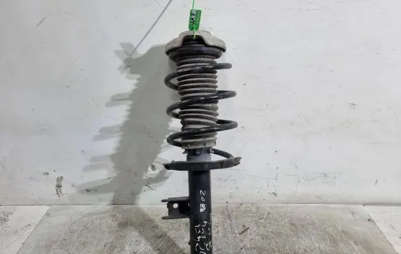 Front shock absorber with coil spring