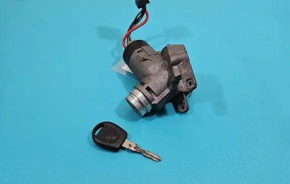 Volkswagen II LT Ignition lock IMPRK1515259