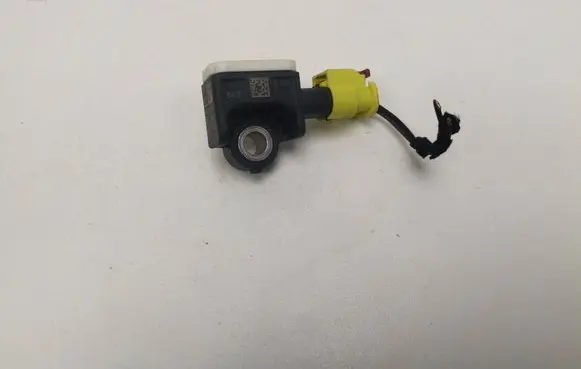 Volkswagen Amarok Airbag deployment crash/impact sensor 2H0959351