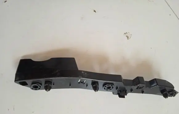 Citroen Berlingo Front bumper mounting bracket 9821847180