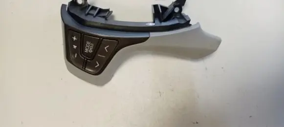 Toyota Sienna XL30 III Steering wheel buttons/switches 75E064