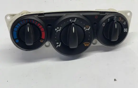 Ford Focus Climate control unit 1S4H18C419BA