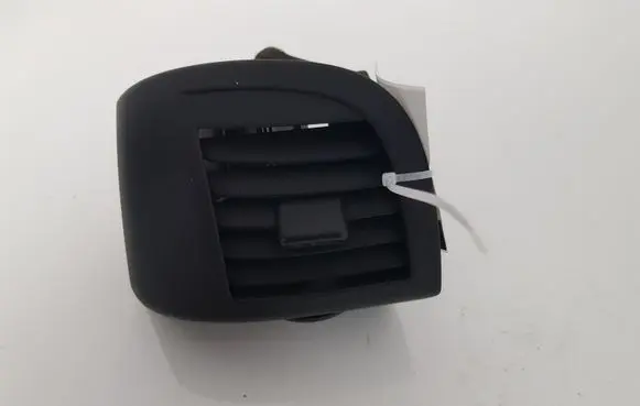 Nissan Micra Dashboard side air vent grill/cover trim 68761 68761BC700