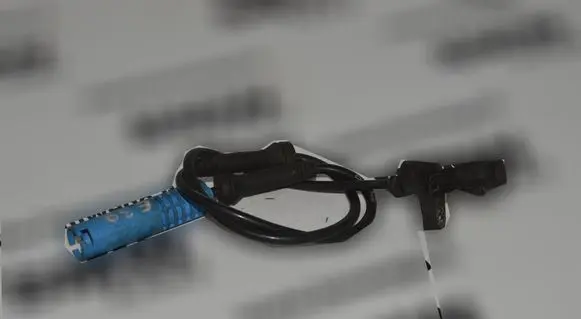 BMW 5 E39 ABS brake wheel speed sensor
