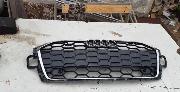 Audi A5 Front bumper upper radiator grill 8W6853651BL