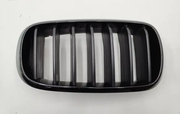 BMW X5 F15 Front bumper upper radiator grill 7316076