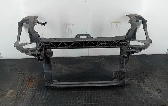 Smart ForFour I Radiator support slam panel