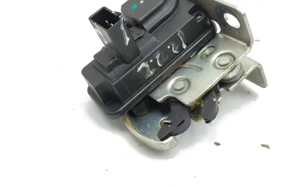 Jeep Grand Cherokee Tailgate window lock/catch/latch Y2H143025926 1336