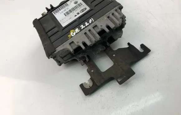 Volkswagen Polo III 6N 6N2 6NF Engine control unit/module ECU 032906030E