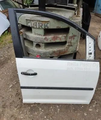 Volkswagen Caddy Front door