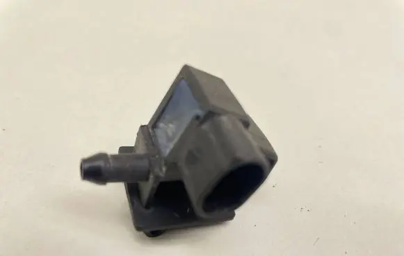 Audi A6 S6 C5 4B Windshield washer spray nozzle 4B0955987