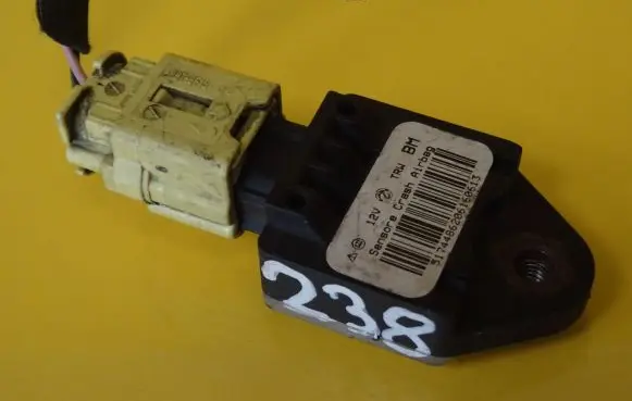 Fiat Croma Airbag deployment crash/impact sensor 51744862