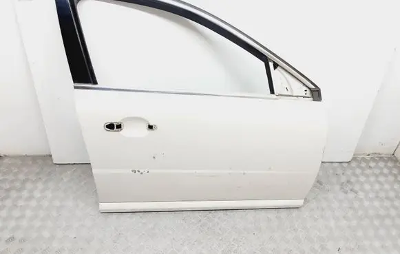 Volvo S80 Front door
