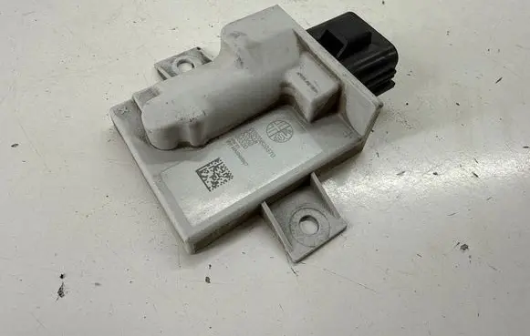 Alfa Romeo Stelvio Fuel injection pump control unit/module 00505620370