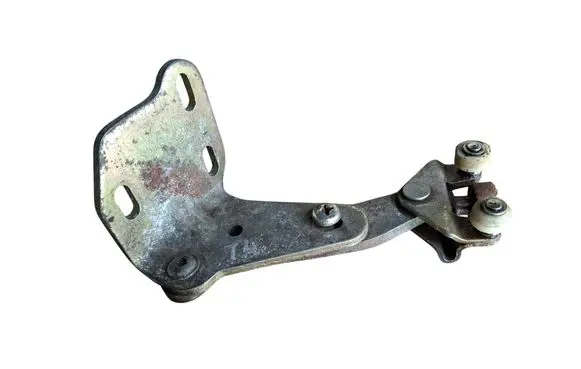 Volkswagen Transporter - Caravelle T4 Sliding door lower roller guide/hinge 701843411B 701843405B