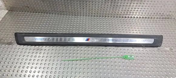 BMW 2 G42 Front sill trim cover 8077315