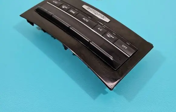 Mercedes-Benz E W212 Climate control/heater control trim A2129007404 IMPRK1361984