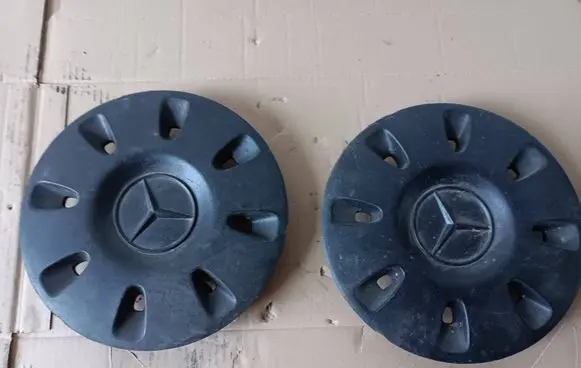 Mercedes-Benz E W211 Original wheel cap A6394010825 ZGS004