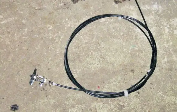 Mazda Demio Fuel cap flap release cable 