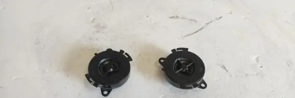 Citroen DS5 Front door high frequency speaker 9022001730405 90220017304 31113