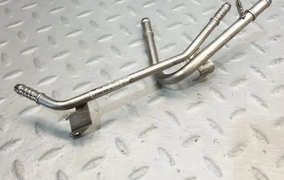 Skoda Octavia Mk3 (5E) Fuel return line/hose 04L201360G