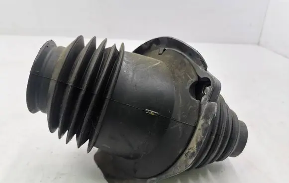 Chrysler 300 - 300C Other engine bay part PP050462166