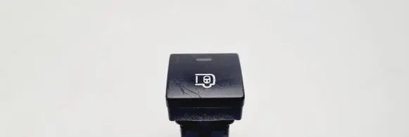 Citroen Berlingo Central locking switch button 96583098XT
