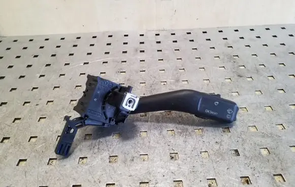 Skoda Octavia Mk2 (1Z) Wiper control stalk 1K0953519A