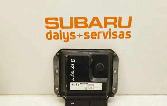 Subaru Legacy Engine control unit/module 22611AP841 2758009843