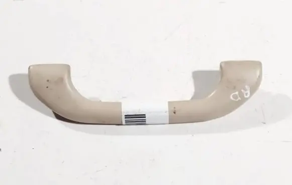 Mitsubishi Pajero Sport I Front door interior handle