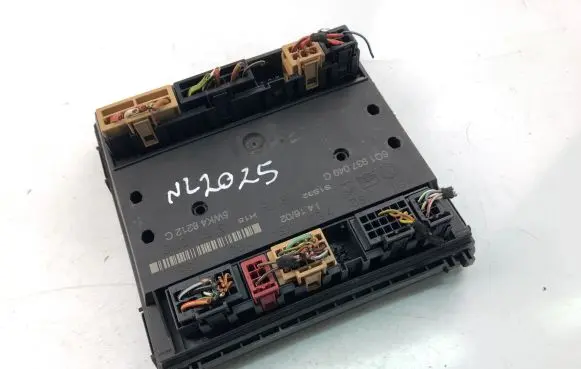 Volkswagen Polo Other control units/modules 6Q1937049C