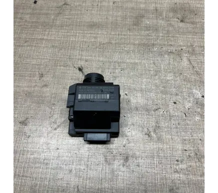 Mercedes-Benz C W203 Ignition lock A2095450508 33002403 33002404