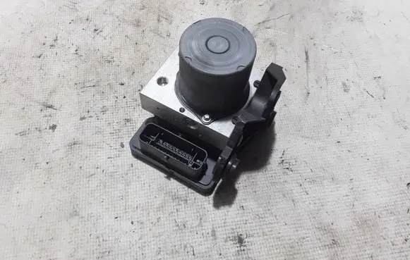 Seat Ibiza V (KJ) ABS Pump 2Q0614517