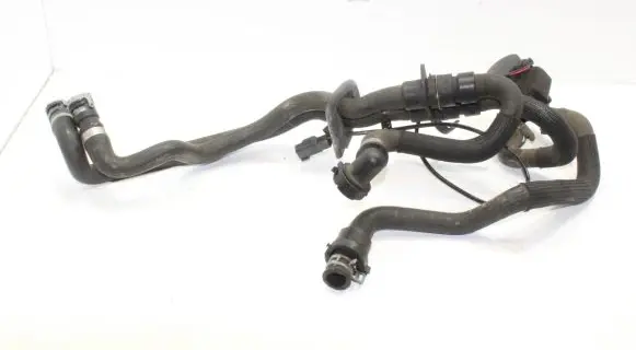 Volvo V60 Engine coolant pipe/hose 31305162