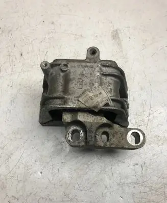 Volkswagen Golf V Engine mount bracket 1K0199262BA
