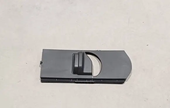 (B) pillar trim (top)