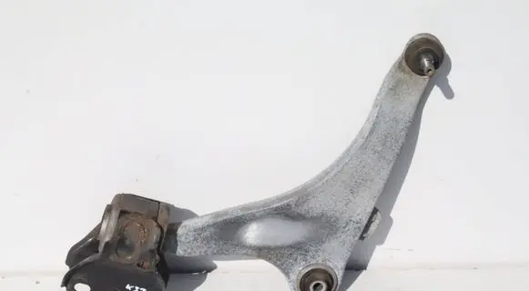 Volvo V60 Front lower control arm/wishbone 31429321