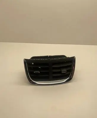 Chevrolet Malibu Rear air vent grill 84303636 84307408