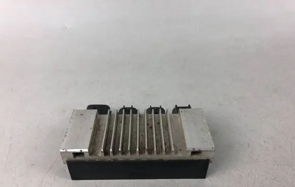 Subaru Forester SJ Glow plug pre-heat relay 22010AA010 1327000030