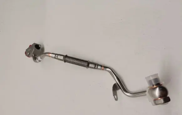 BMW 7 G11 G12 Turbo system vacuum part 8485156