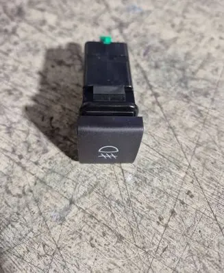 Fog light switch