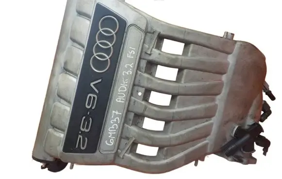 Audi TT Mk1 Intake manifold 022133201AH SSACY