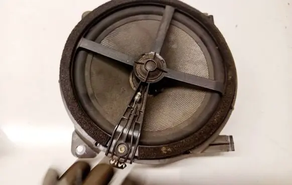 Volvo S60 Front door speaker 9472300