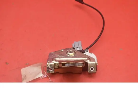 Volvo S80 Tailgate/trunk/boot lock/catch/latch 8652398