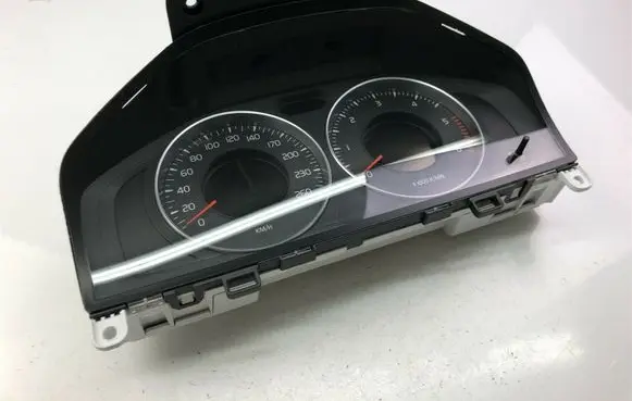 Volvo V60 Speedometer (instrument cluster) 31343323AA G1032