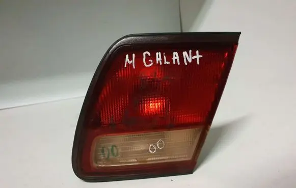 Mitsubishi Galant Tailgate rear/tail lights 0431613