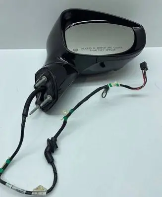 Chrysler Pacifica Front door electric wing mirror E11048398